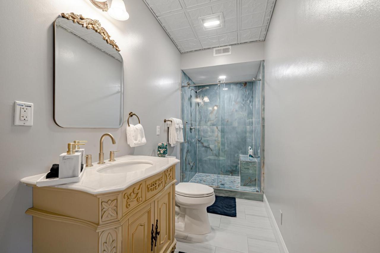 The Grandeur Estate Hotel Greensburg Ngoại thất bức ảnh